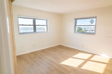 403 Gulf Way St Pete Beach FL 33706
