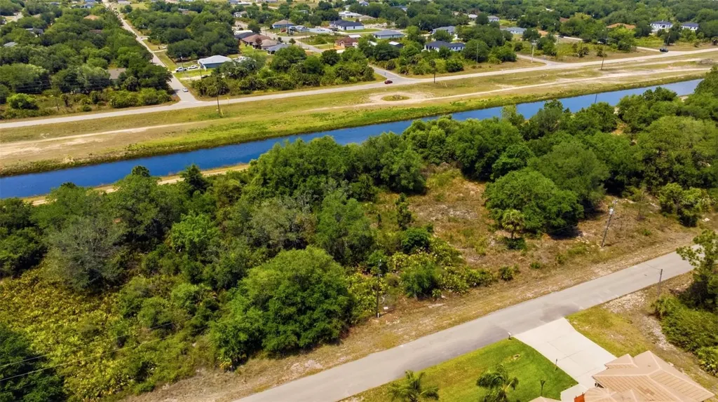 1909 Westboro Loop Lehigh Acres FL 33972