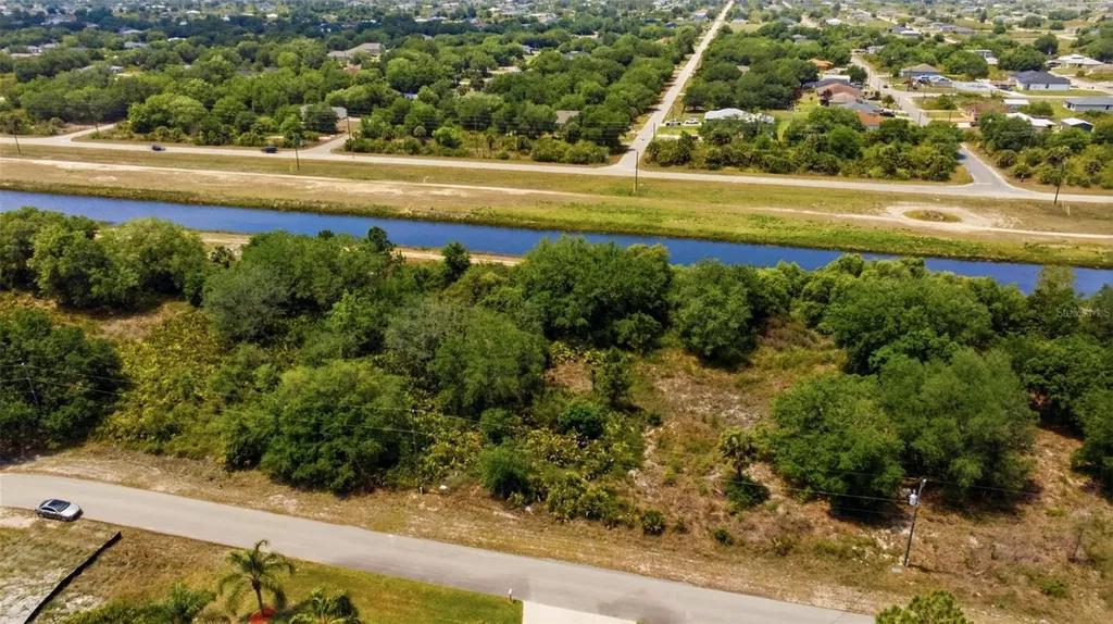 1909 Westboro Loop Lehigh Acres FL 33972