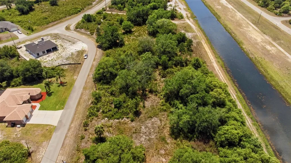 1909 Westboro Loop Lehigh Acres FL 33972