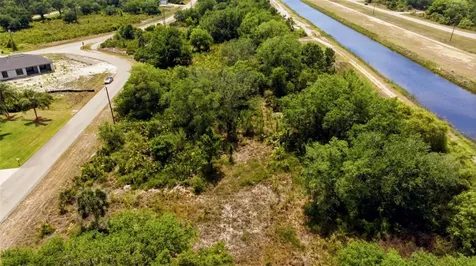 1909 Westboro Loop Lehigh Acres FL 33972