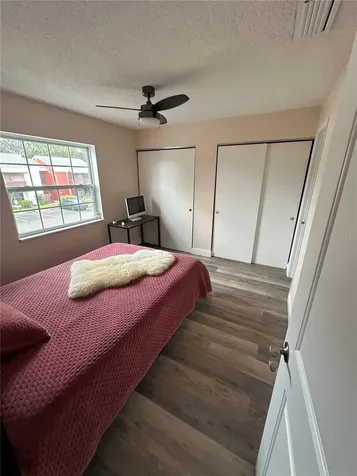 1084 82nd Terrace N St Petersburg FL 33702
