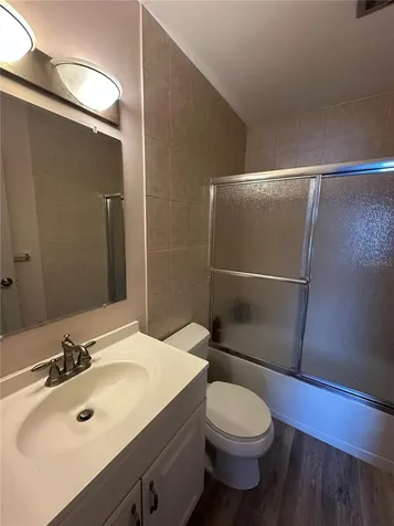 1084 82nd Terrace N St Petersburg FL 33702