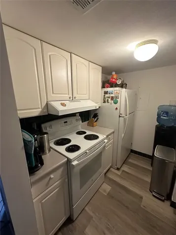 1084 82nd Terrace N St Petersburg FL 33702