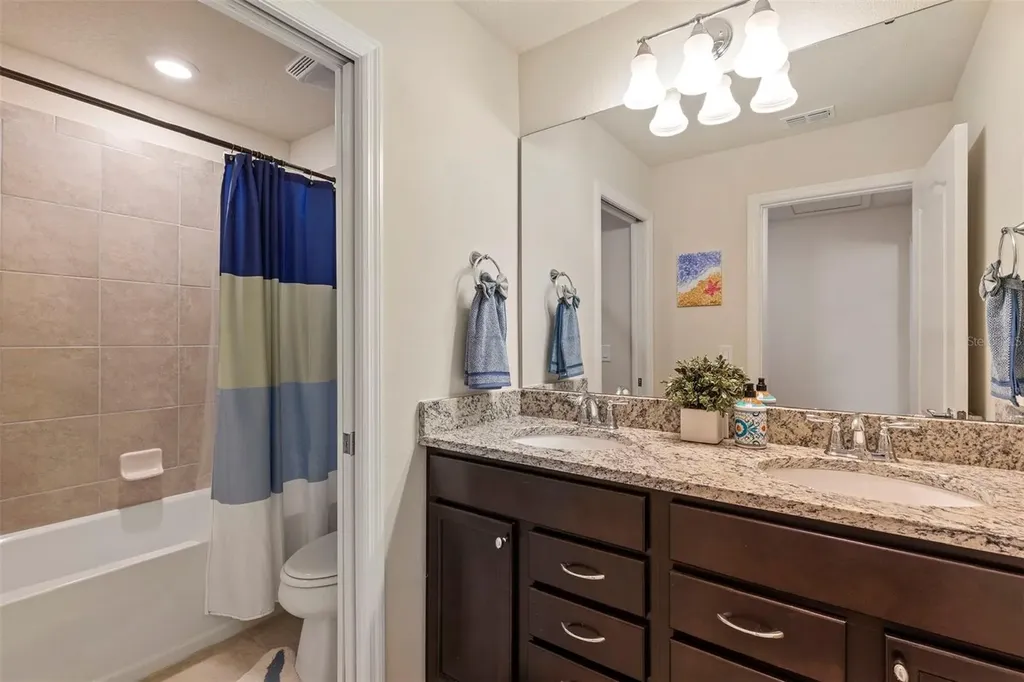 7195 Oakmoss Loop Davenport FL 33837