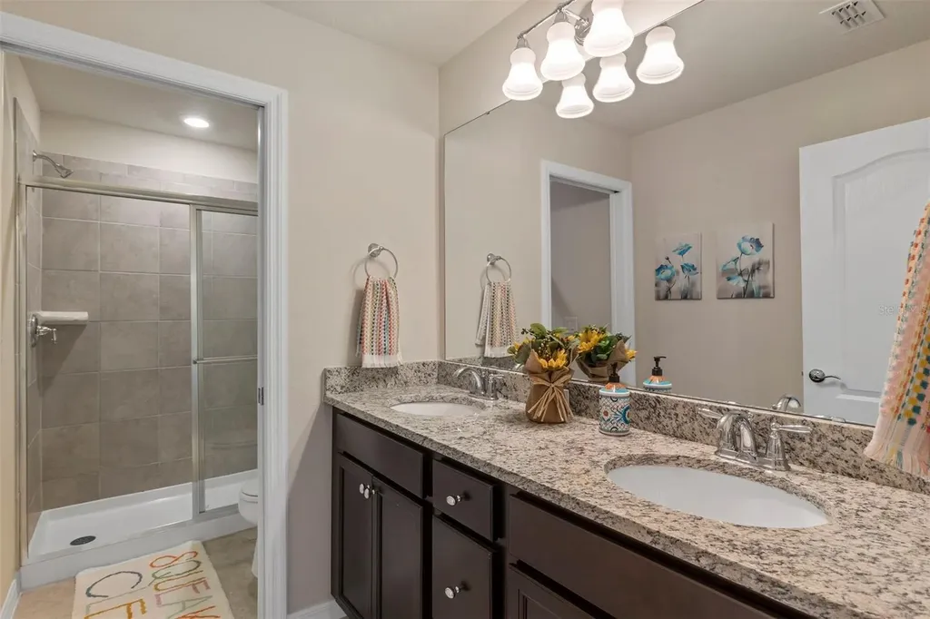 7195 Oakmoss Loop Davenport FL 33837