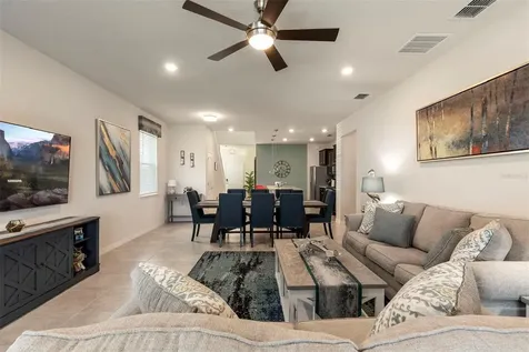 7195 Oakmoss Loop Davenport FL 33837