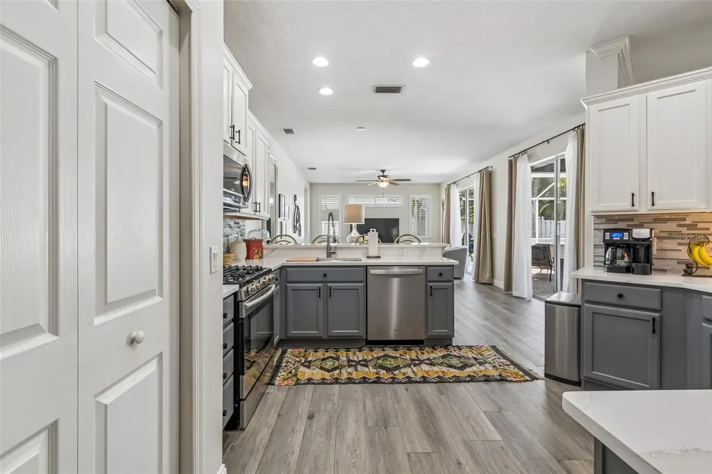 9617 Summer House Lane Bradenton FL 34212