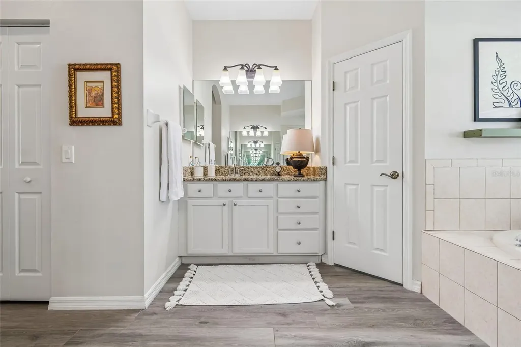 9617 Summer House Lane Bradenton FL 34212
