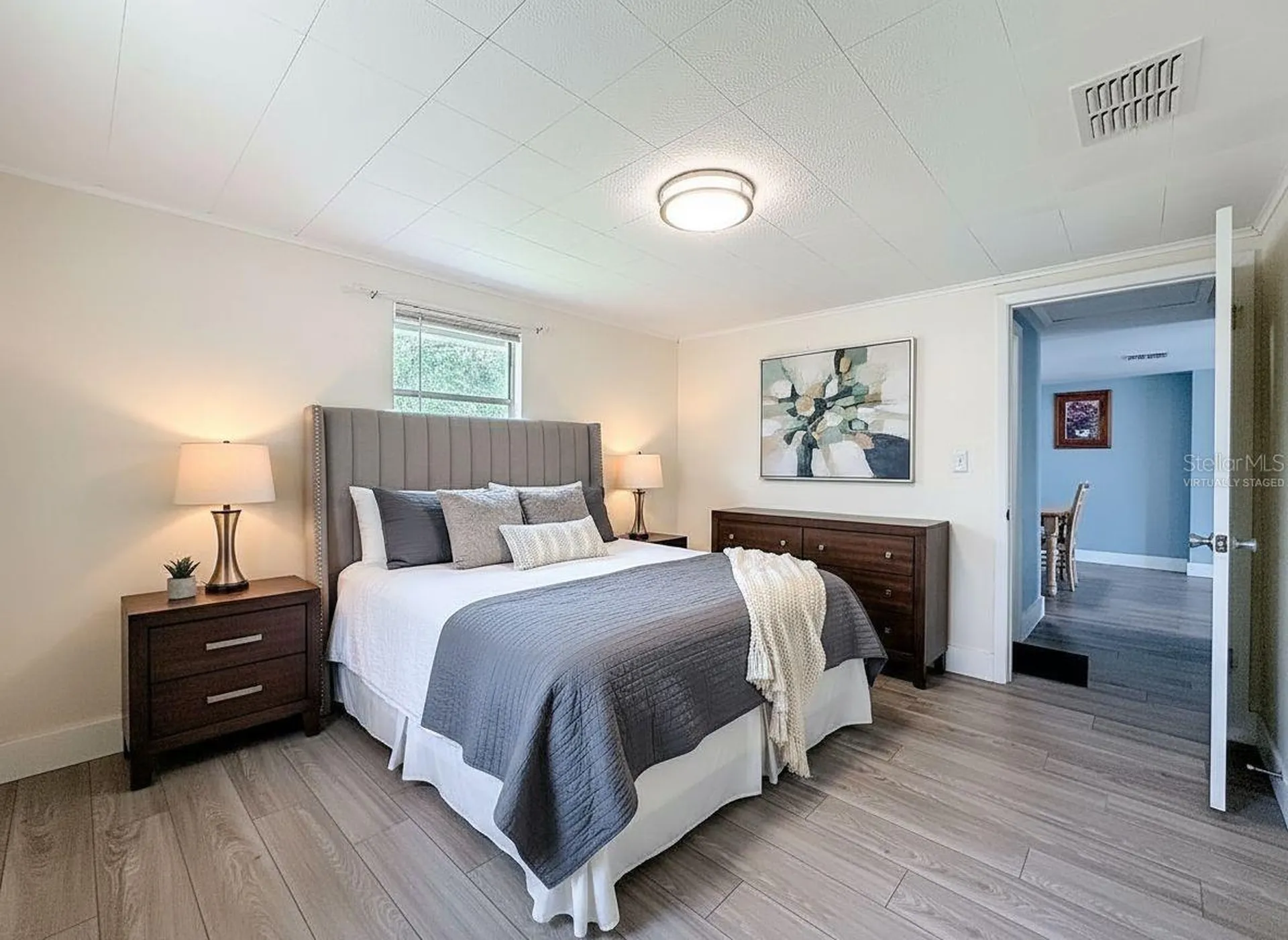 544 Mercury Avenue Orlando FL 32828