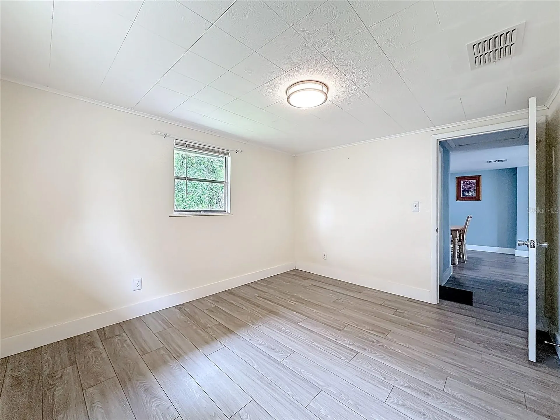 544 Mercury Avenue Orlando FL 32828