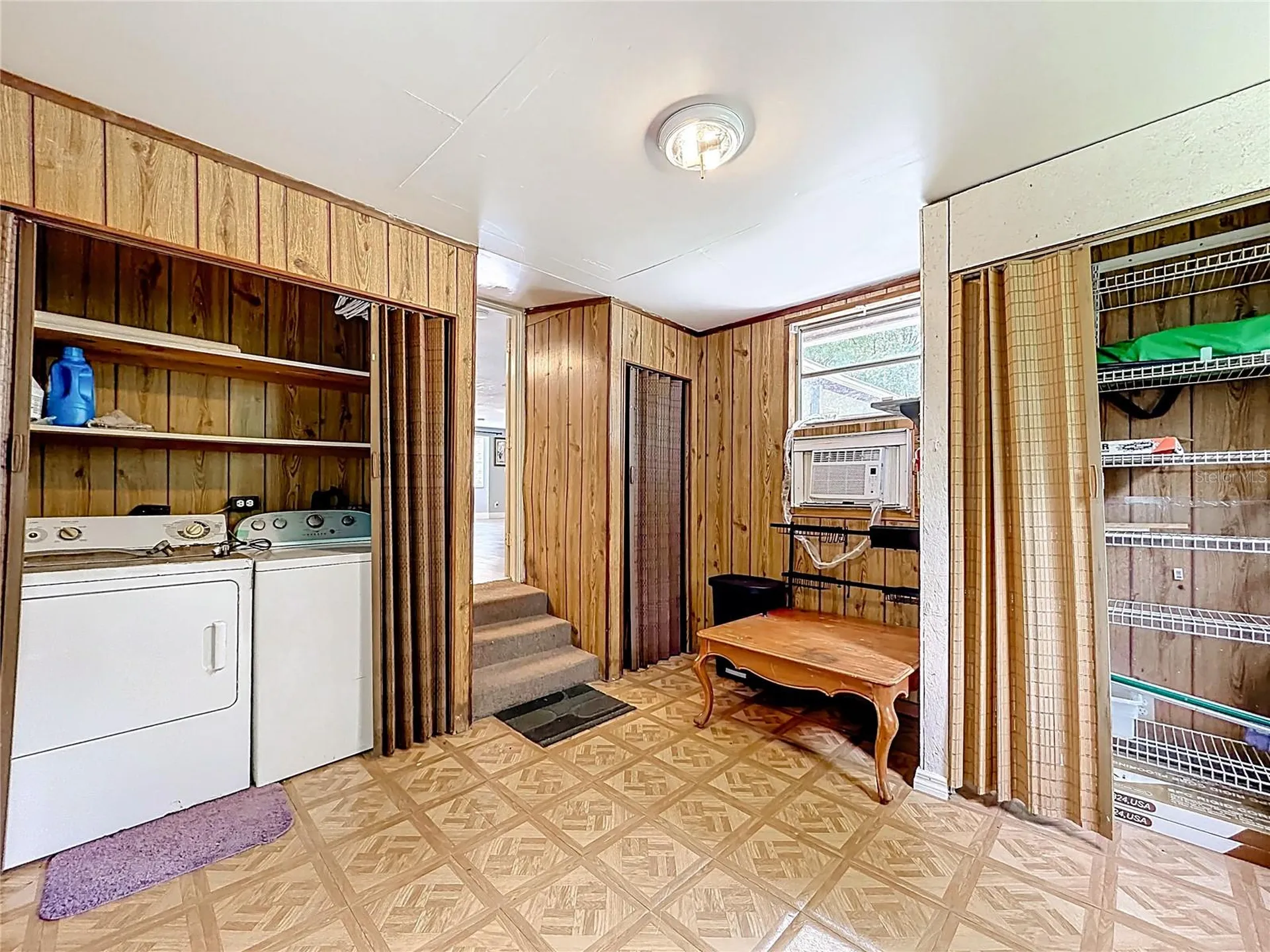544 Mercury Avenue Orlando FL 32828