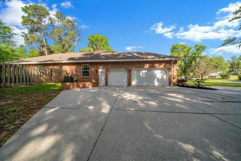 4220 SW 20th Avenue Ocala FL 34471