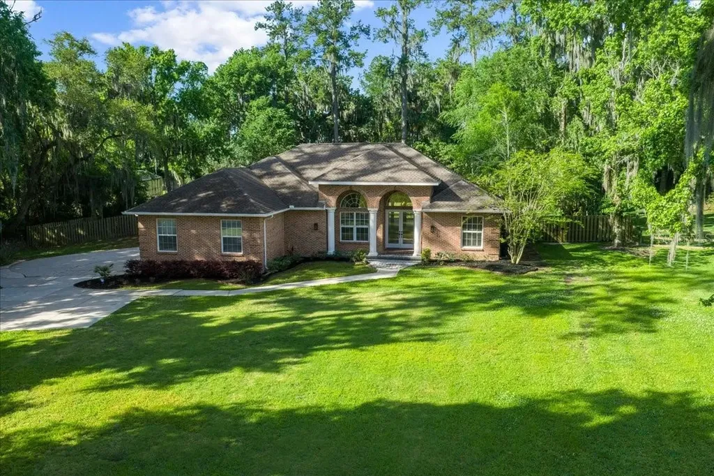 4220 SW 20th Avenue Ocala FL 34471