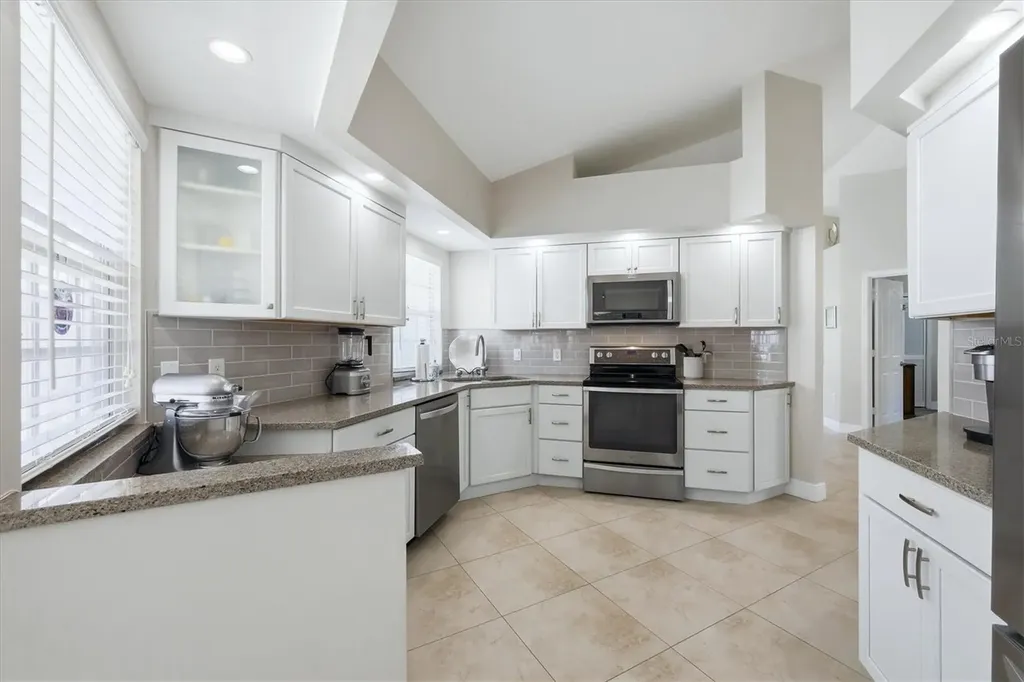 4068 Lyndhurst Court Sarasota FL 34235