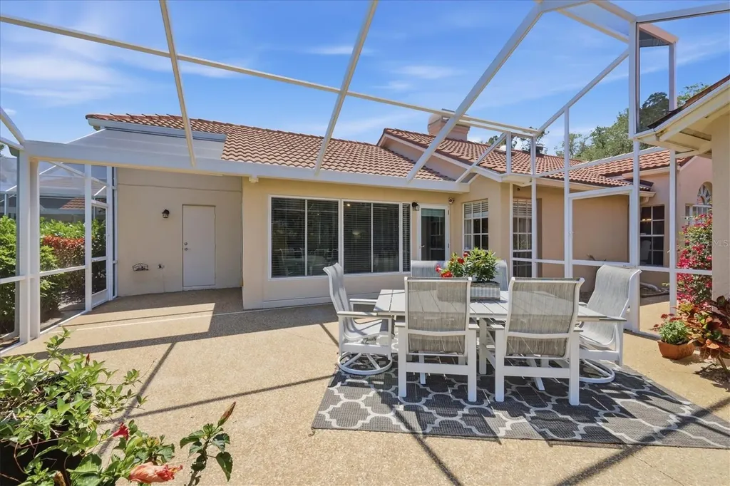 4068 Lyndhurst Court Sarasota FL 34235
