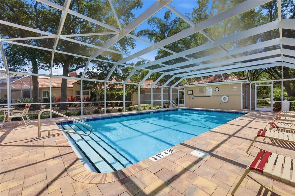 4068 Lyndhurst Court Sarasota FL 34235