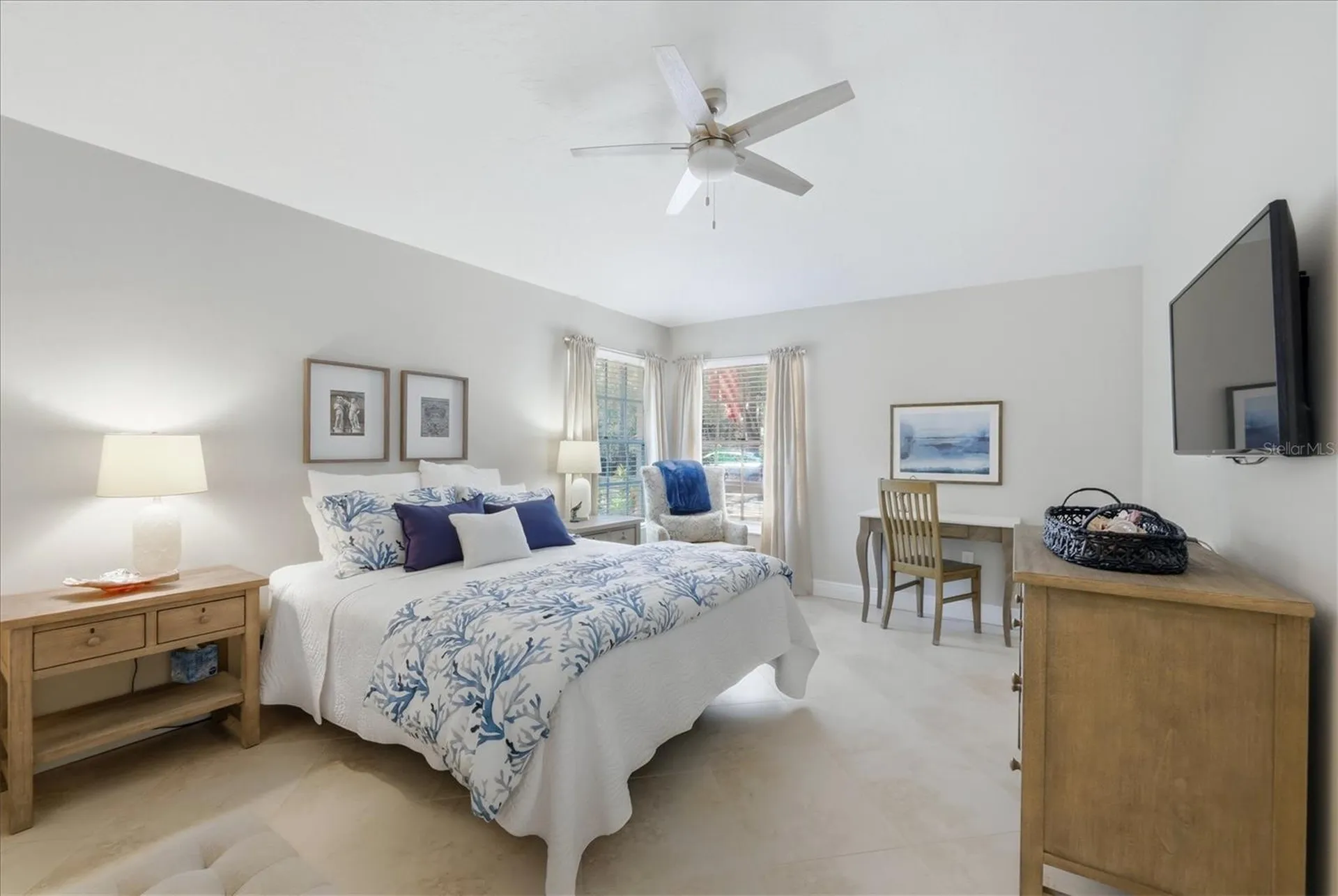 4068 Lyndhurst Court Sarasota FL 34235