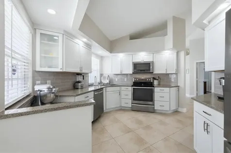 4068 Lyndhurst Court Sarasota FL 34235