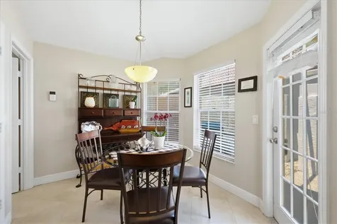 4068 Lyndhurst Court Sarasota FL 34235