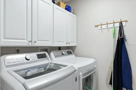 4068 Lyndhurst Court Sarasota FL 34235