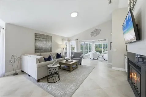 4068 Lyndhurst Court Sarasota FL 34235