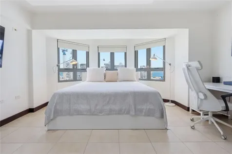 103 De Diego San Juan PR 00911