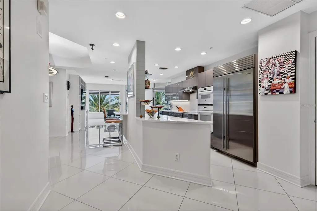 340 S Palm Avenue Sarasota FL 34236