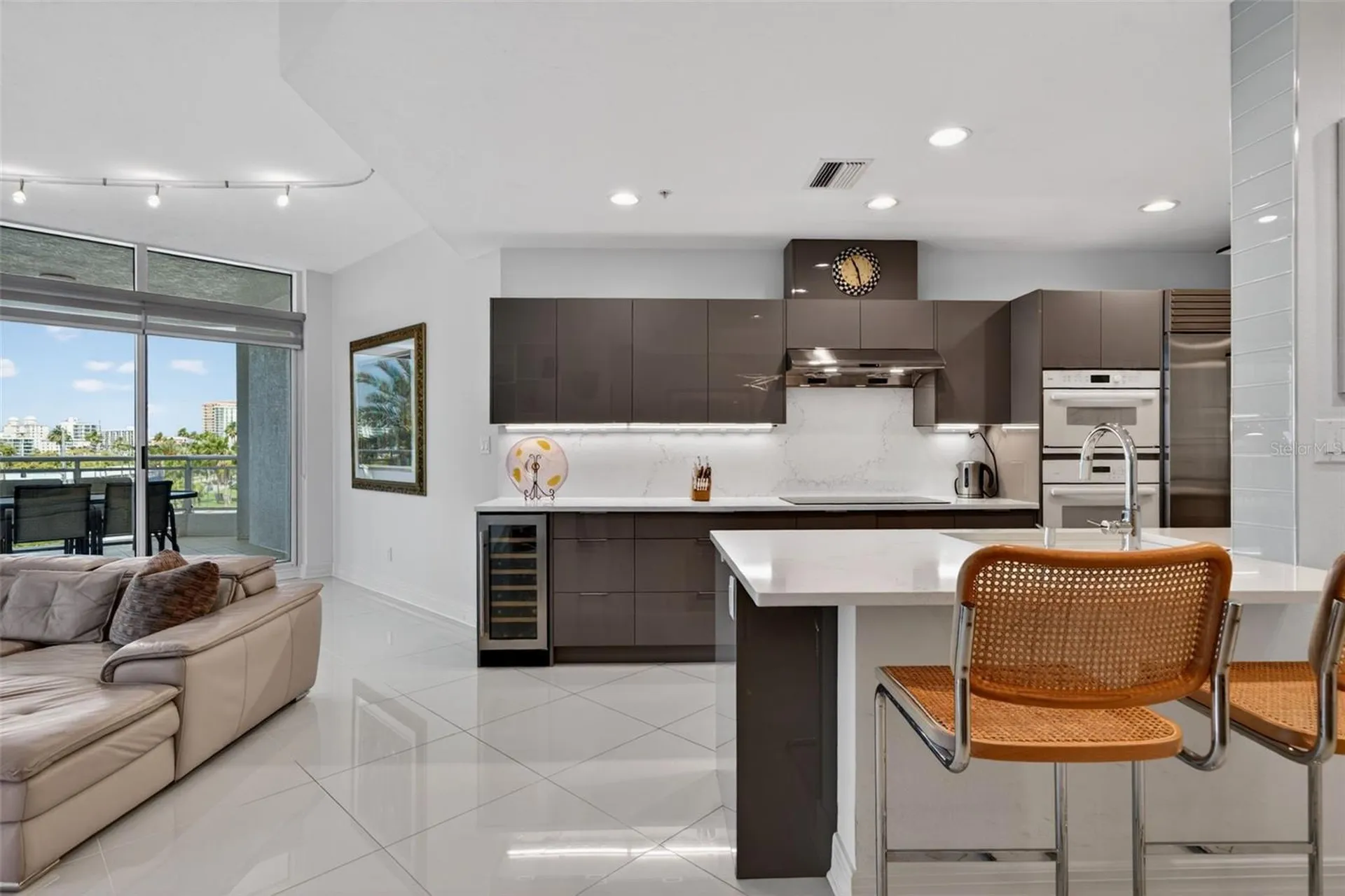 340 S Palm Avenue Sarasota FL 34236