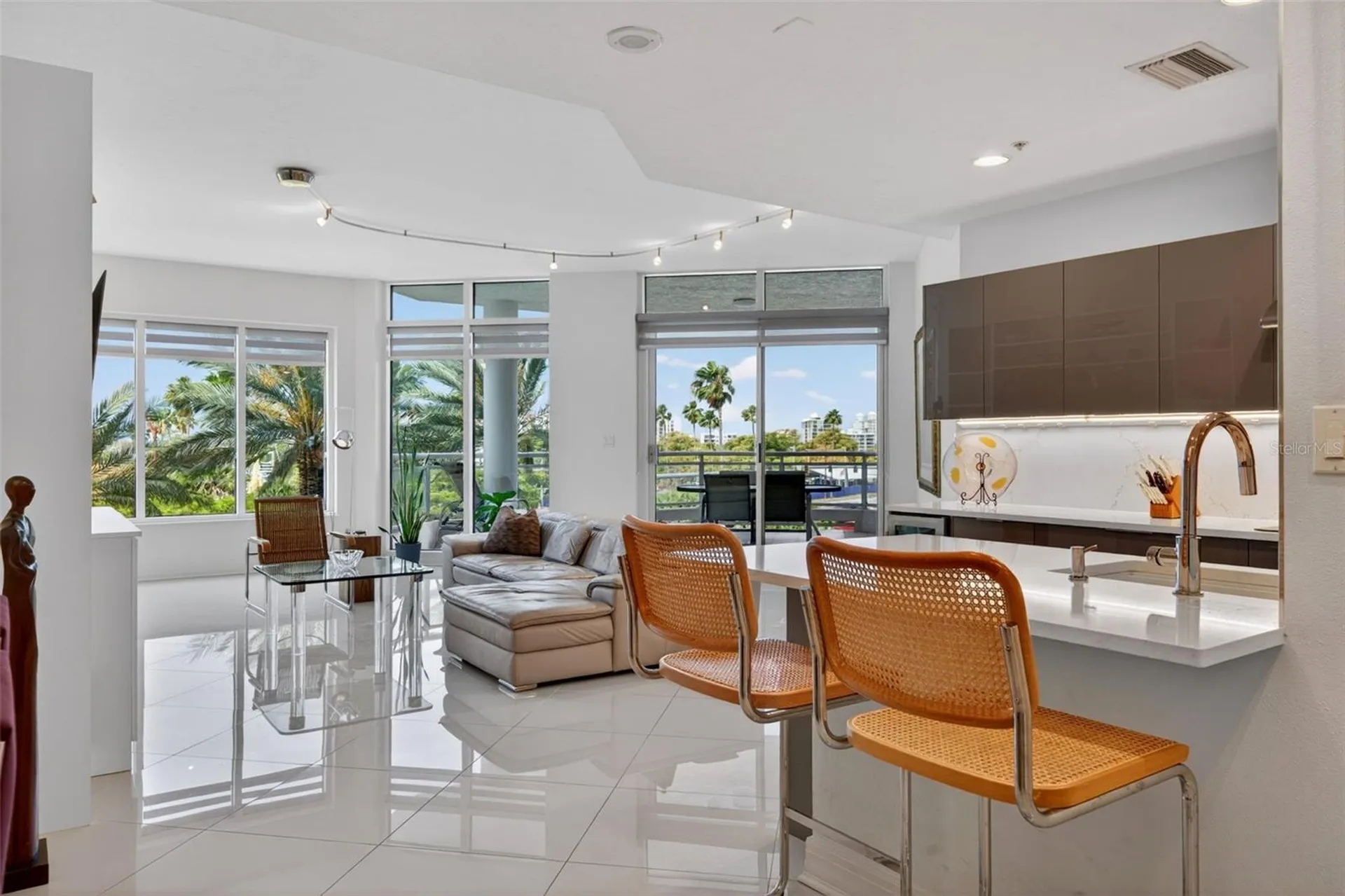 340 S Palm Avenue Sarasota FL 34236