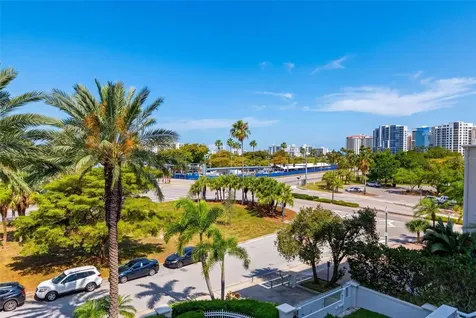 340 S Palm Avenue Sarasota FL 34236