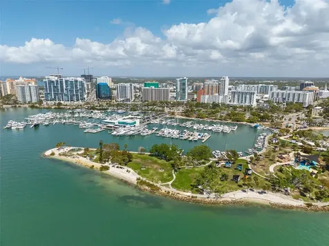 340 S Palm Avenue Sarasota FL 34236
