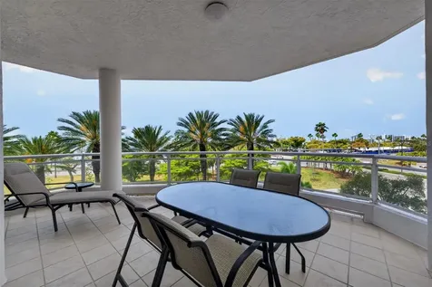 340 S Palm Avenue Sarasota FL 34236