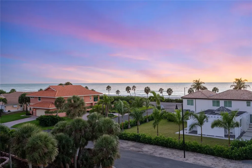 519 Rountree Drive Longboat Key FL 34228