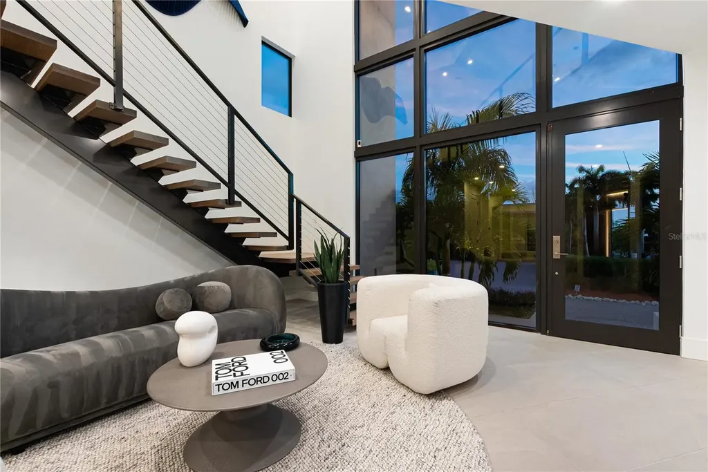 519 Rountree Drive Longboat Key FL 34228