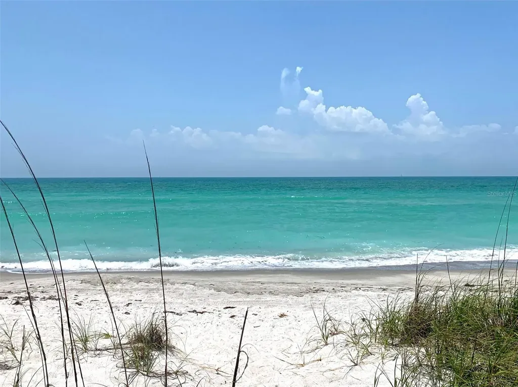 519 Rountree Drive Longboat Key FL 34228