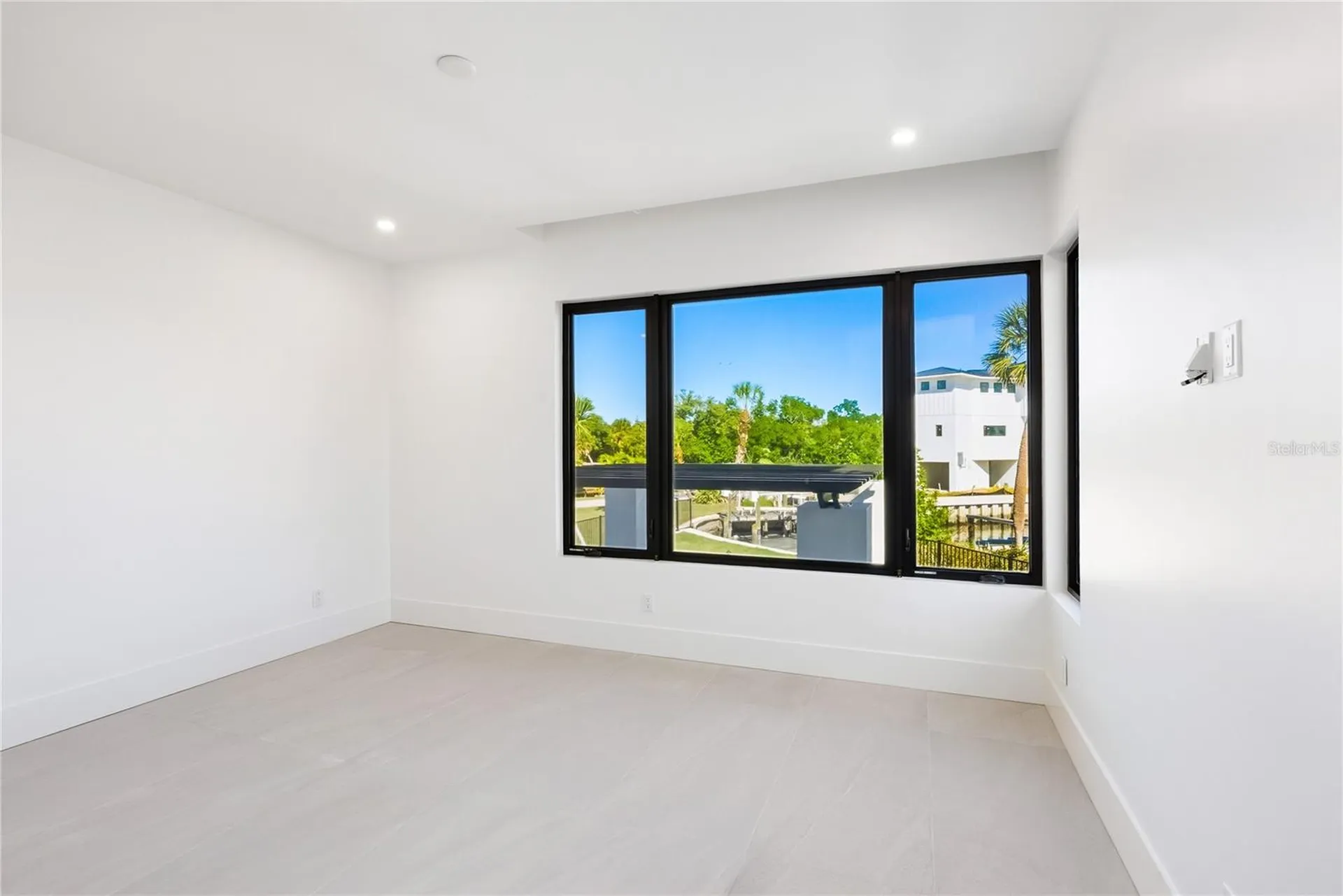 519 Rountree Drive Longboat Key FL 34228