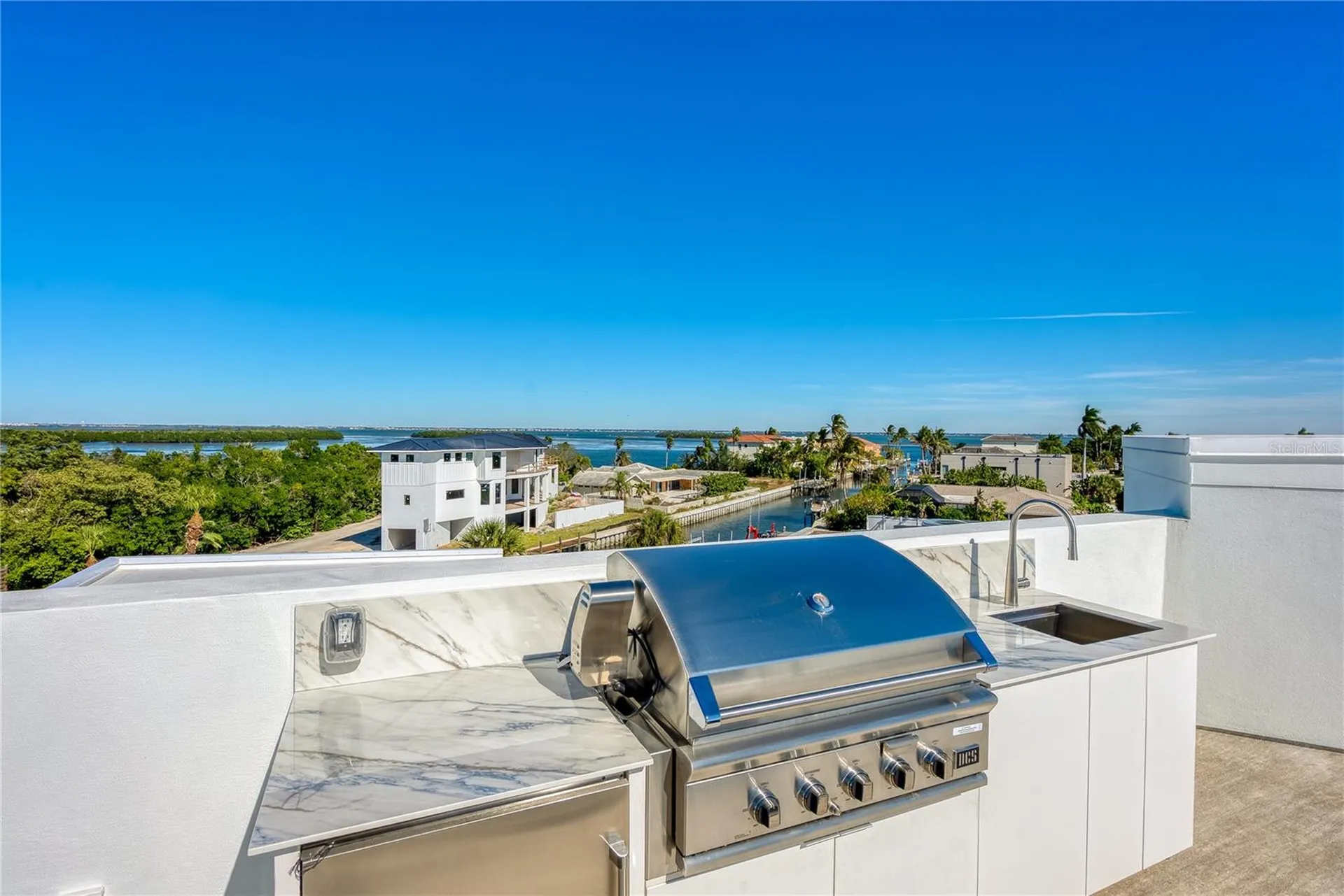 519 Rountree Drive Longboat Key FL 34228