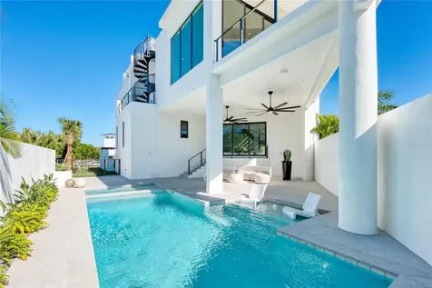 519 Rountree Drive Longboat Key FL 34228