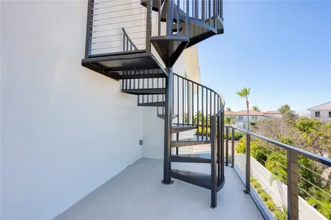 519 Rountree Drive Longboat Key FL 34228