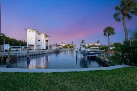 519 Rountree Drive Longboat Key FL 34228