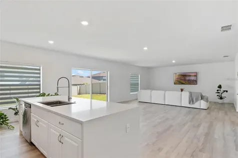 470 Hamlet Loop Davenport FL 33837