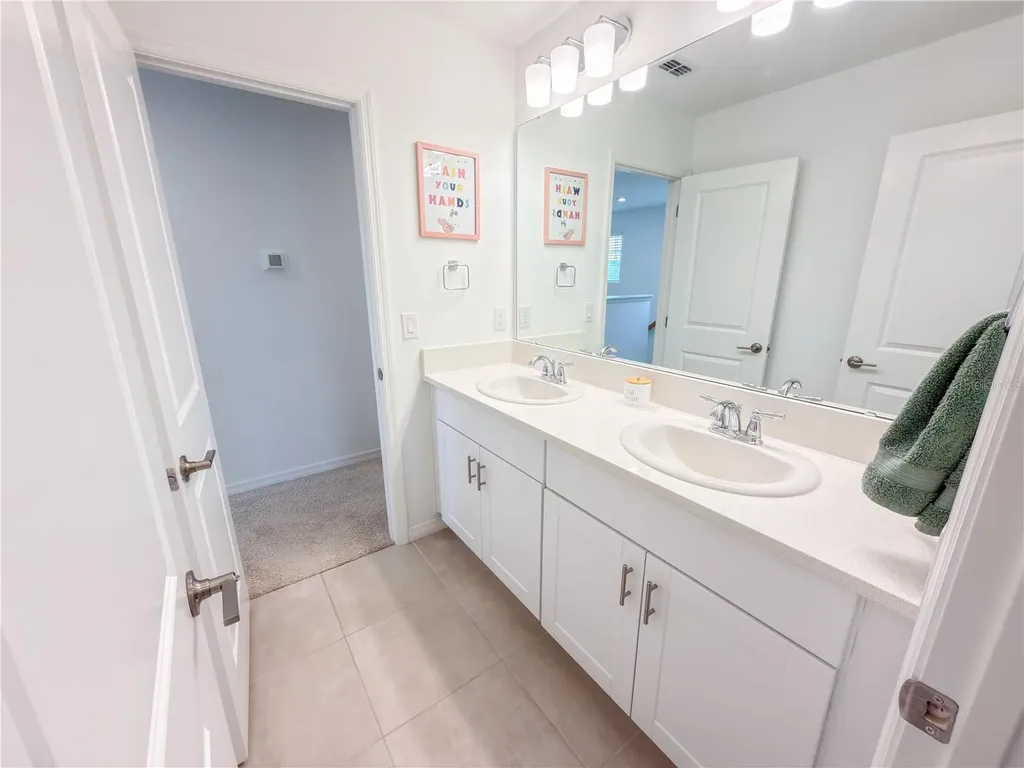 374 Pine Tree Bridge Trail St Cloud FL 34772