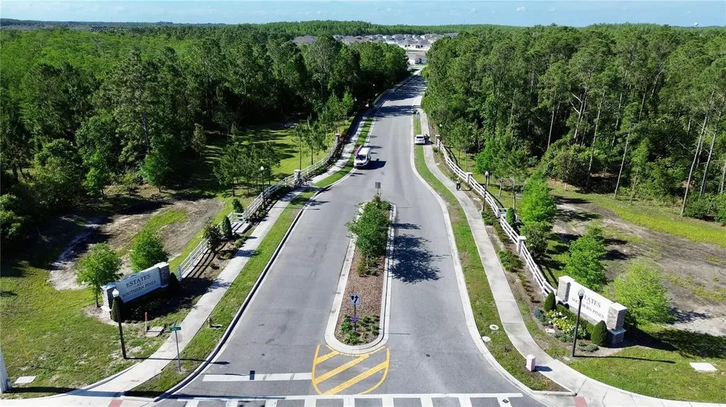 374 Pine Tree Bridge Trail St Cloud FL 34772