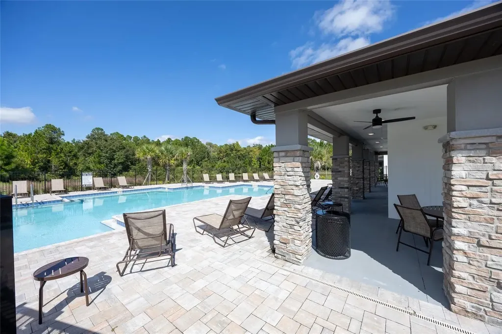 374 Pine Tree Bridge Trail St Cloud FL 34772