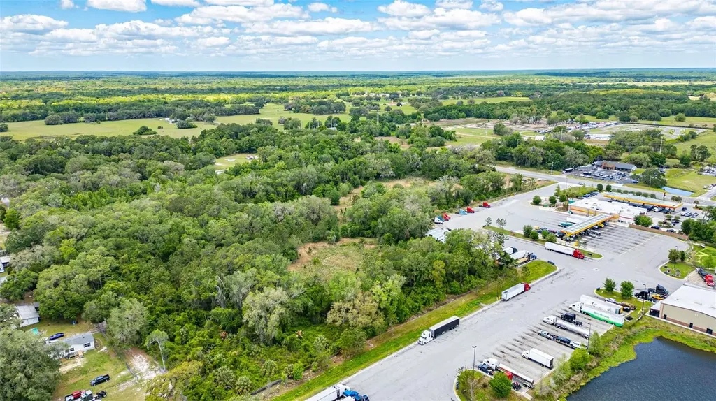 2623 W C 48 Bushnell FL 33513
