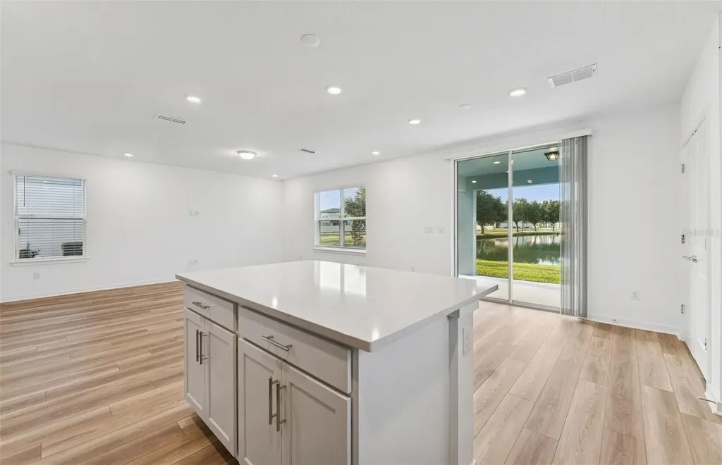9748 Crescent Moon Drive Riverview FL 33578
