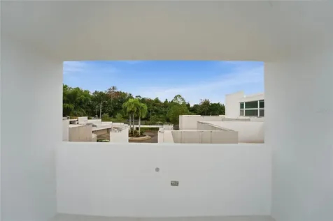 519 Ave Las Cumbres Guaynabo PR 00969