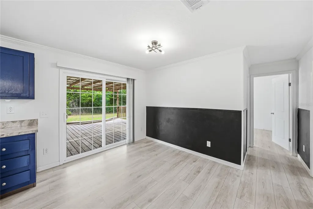 38645 Henry Drive Zephyrhills FL 33542