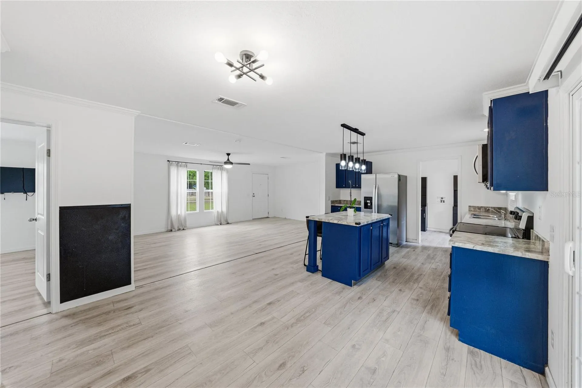 38645 Henry Drive Zephyrhills FL 33542
